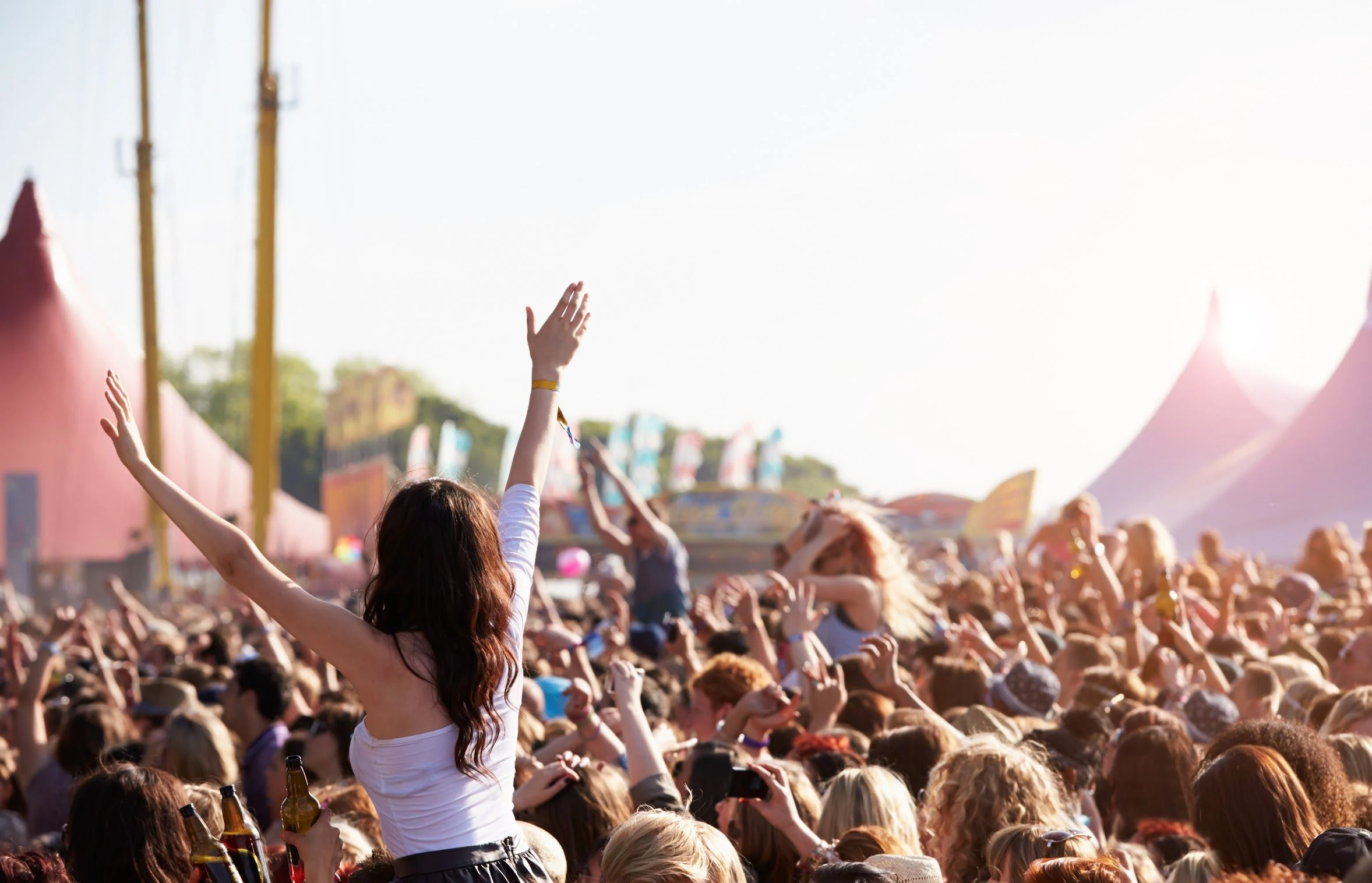 Primavera 2027: Doechii, Phoebe Bridgers, Massive Attack | Tickets, Dates, and Lineup